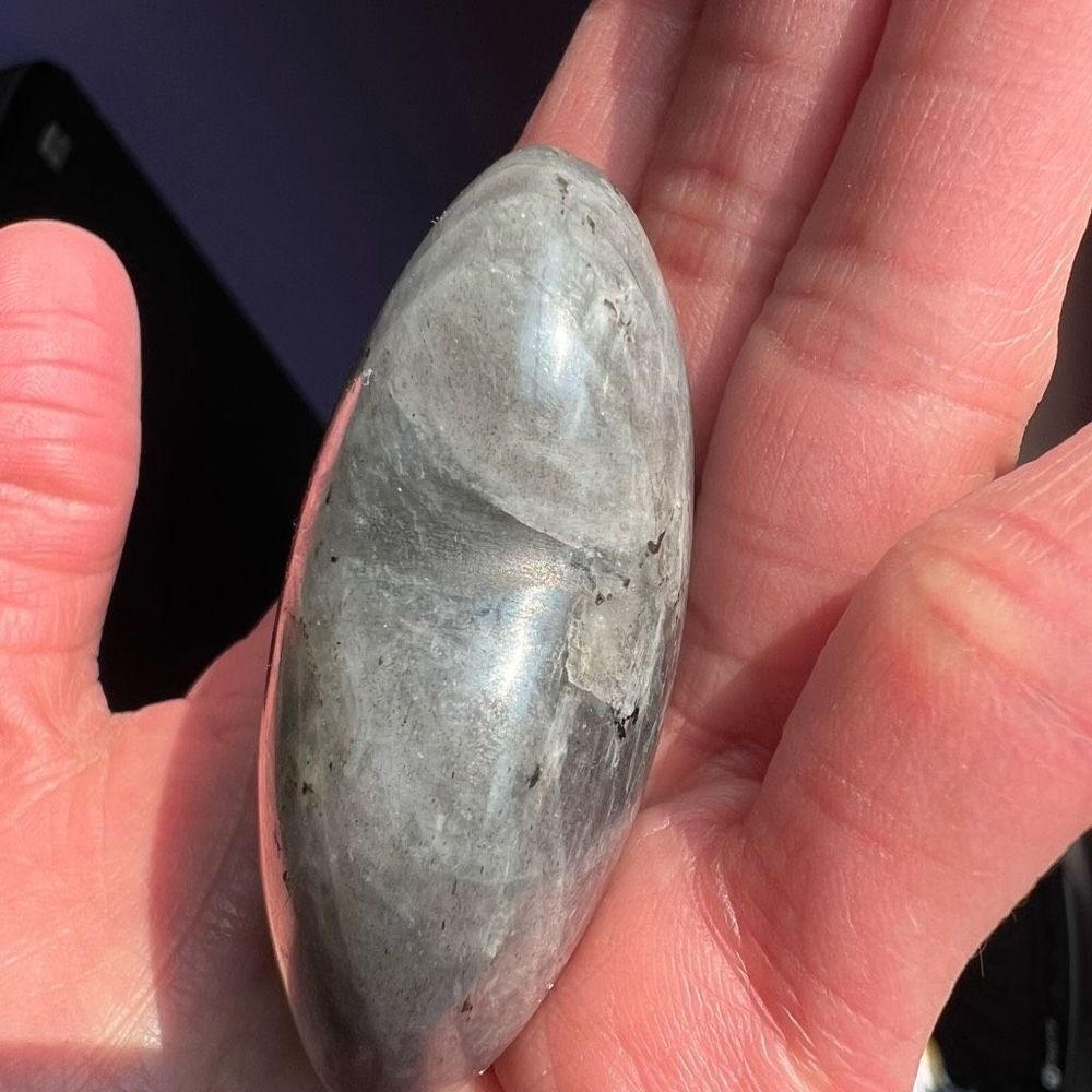 Rainbow Flash Labradorite‎ Heart Palm Stone Healing Crystal Carving Gem - Picture 5 of 11